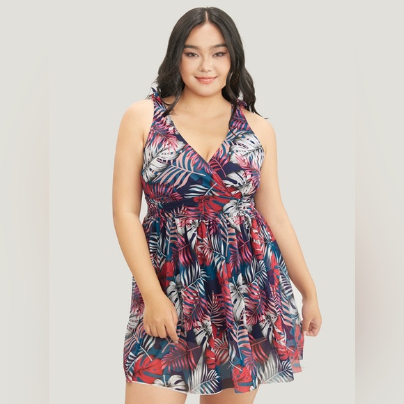 EUC BloomChic Women’s Tropical Print Sculpt Waist Split Swim Dress SZ 14-16 (1X) - Picture 1 of 16